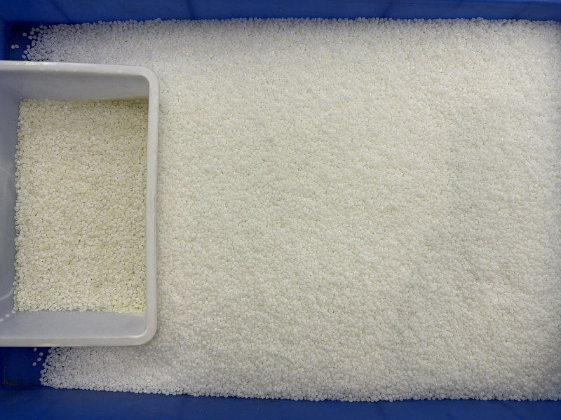 TOPSORT Selezionatrice a nastro per pellet di plastica per la selezione di quelli giallo chiaro